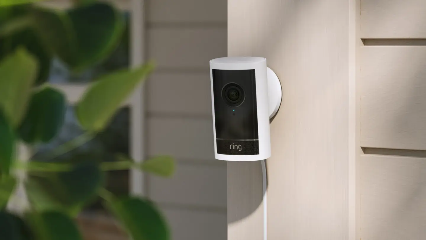 Ring、初の4Kセキュリティカメラを発表。AIが「何が起きているか」を文章で説明する新機能も